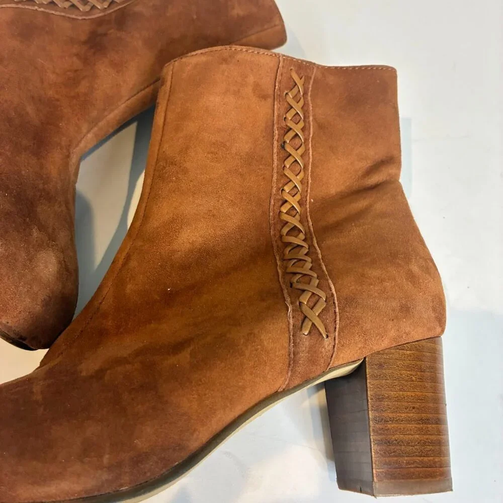 Earth | Sparta Cinnamon Suede Booties 10